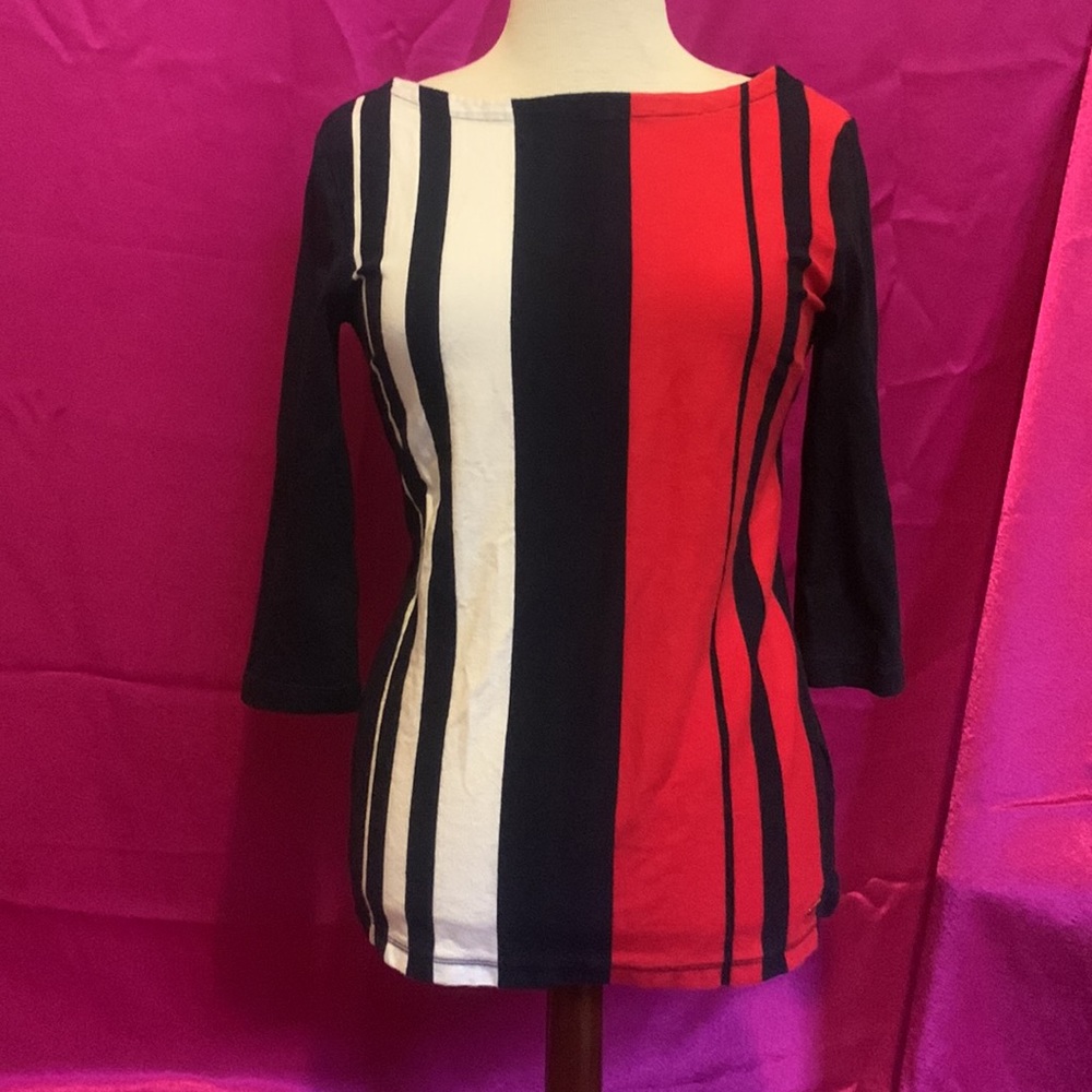 Vintage Tommy Hilfiger size extra small three-quarter length sleeve top